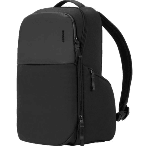 תיק גב incase A.R.C. Daypack