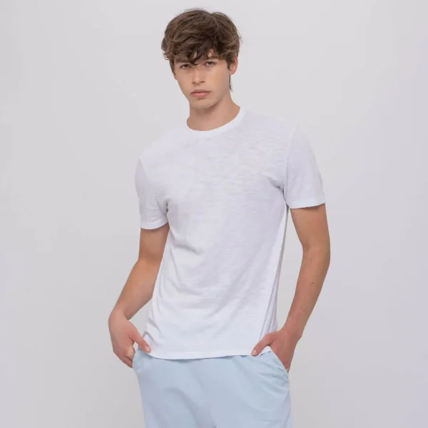 חולצה ממותגות - לבן