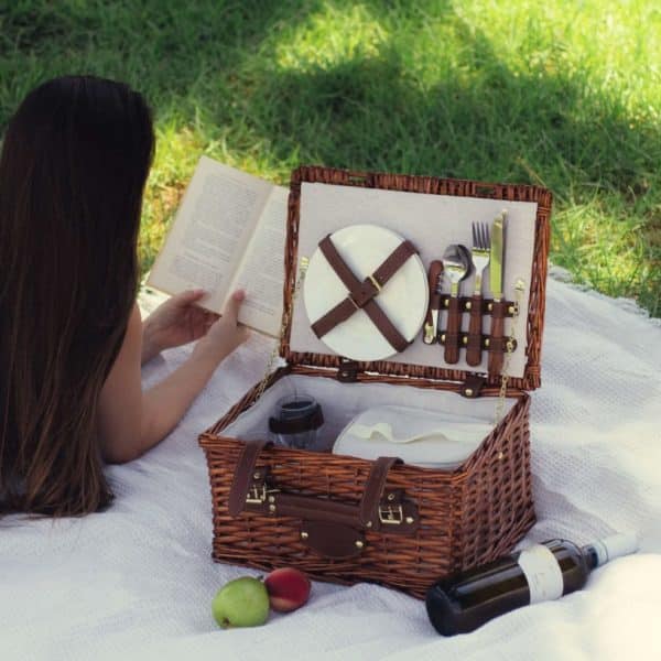 סלסלת פיקניק דשא